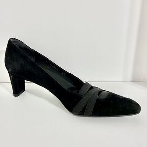 Stuart Weitzman x Russell Bromley Black Suede Pump 5.5